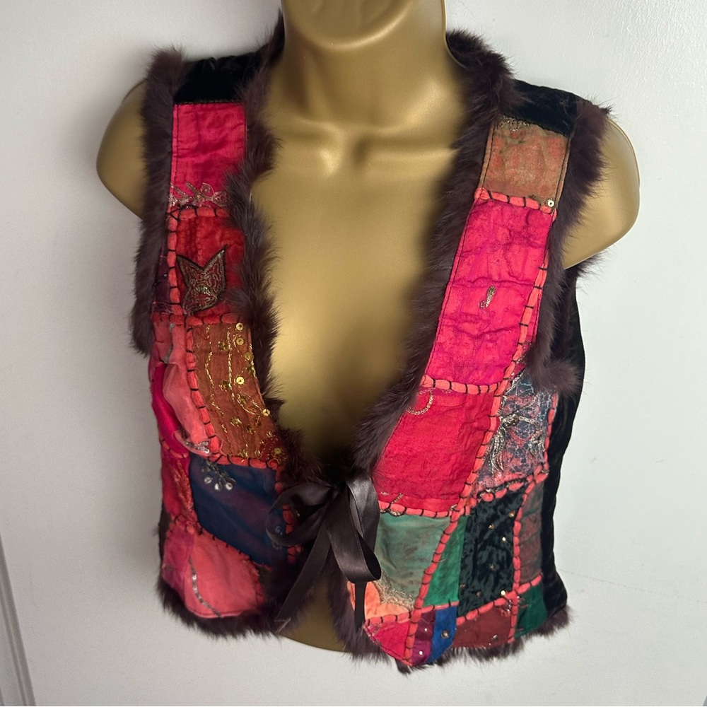 Red Moon Multicolored Patchwork Furtrim Sequin Em… - image 2